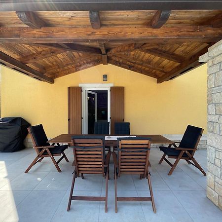Villa Berto Nedeščina Eksteriør billede