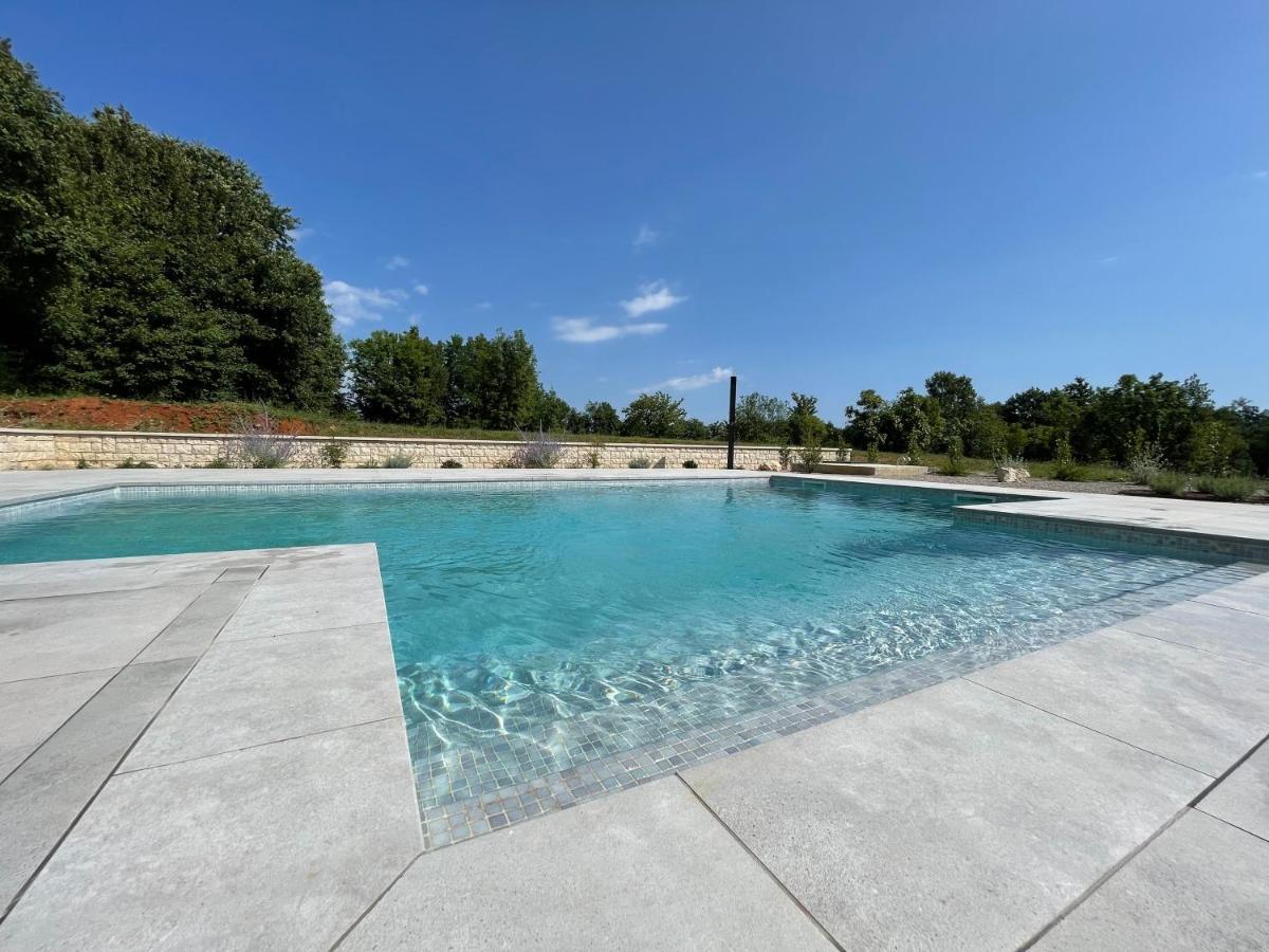 Villa Berto Nedeščina Eksteriør billede