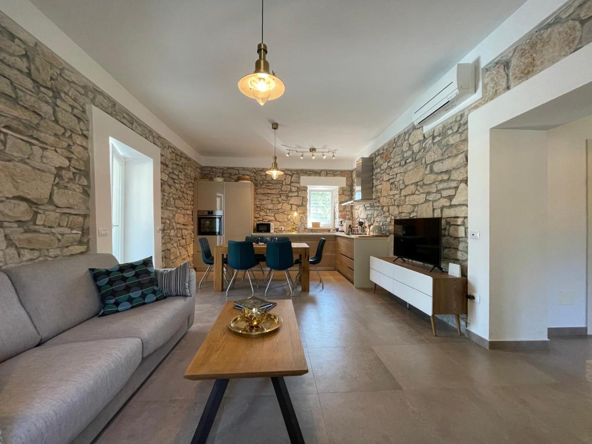 Villa Berto Nedeščina Eksteriør billede