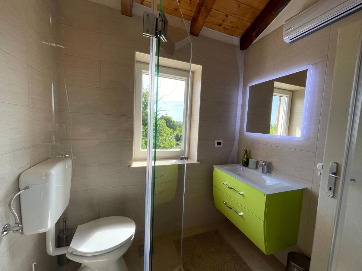 Villa Berto Nedeščina Eksteriør billede