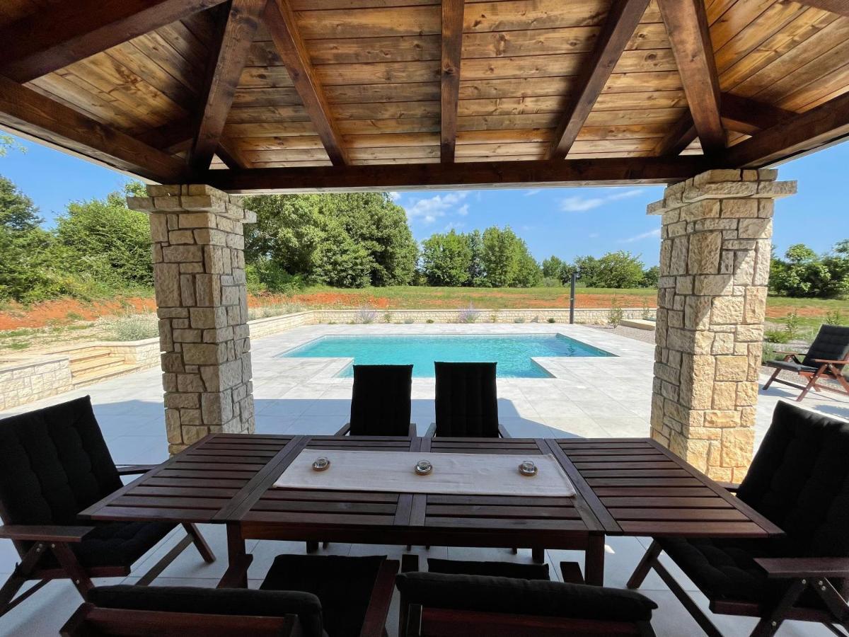 Villa Berto Nedeščina Eksteriør billede